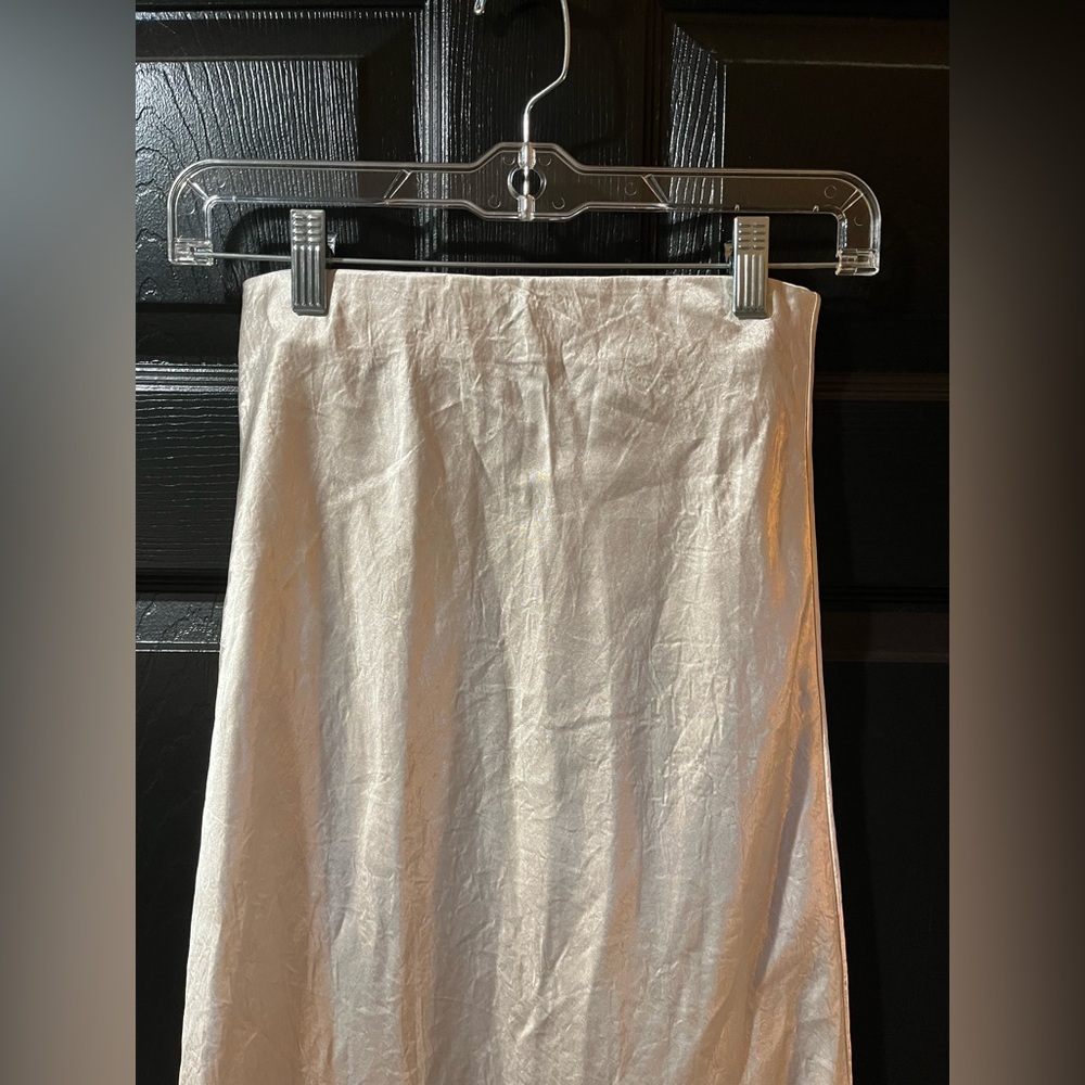 NEW Aritzia Babaton Slip Satin Maxi Skirt NWOT - Picture 7 of 13